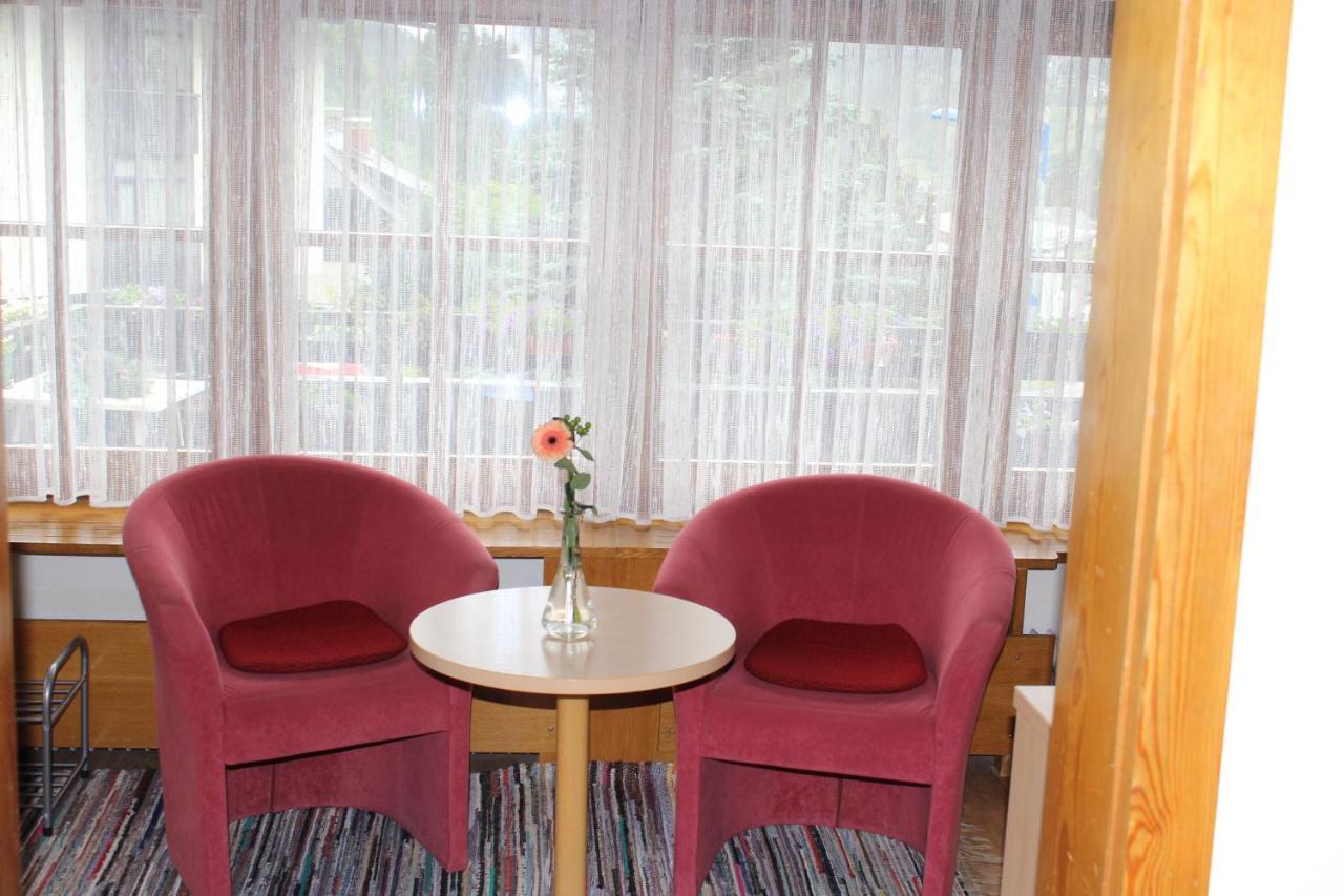 Hotel Alt Kirchheim Бад Кляйнкирххайм Экстерьер фото
