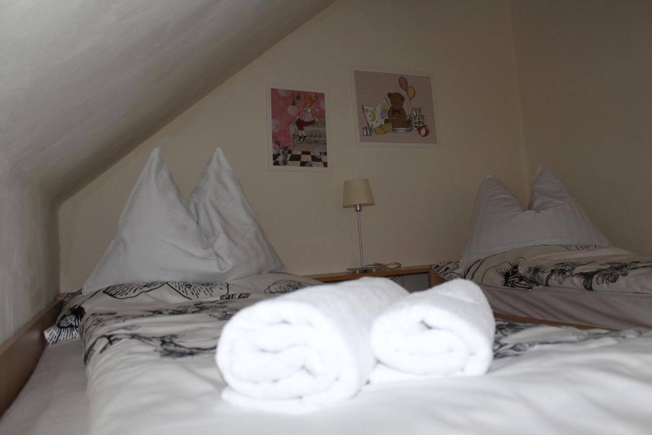 Hotel Alt Kirchheim Бад Кляйнкирххайм Экстерьер фото