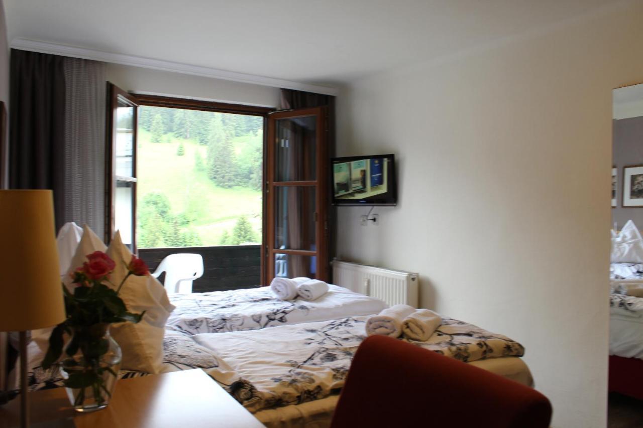 Hotel Alt Kirchheim Бад Кляйнкирххайм Экстерьер фото
